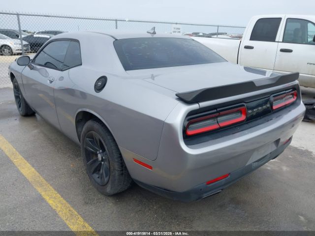 2C3CDZAG0GH301458 Dodge Challenger Sxt