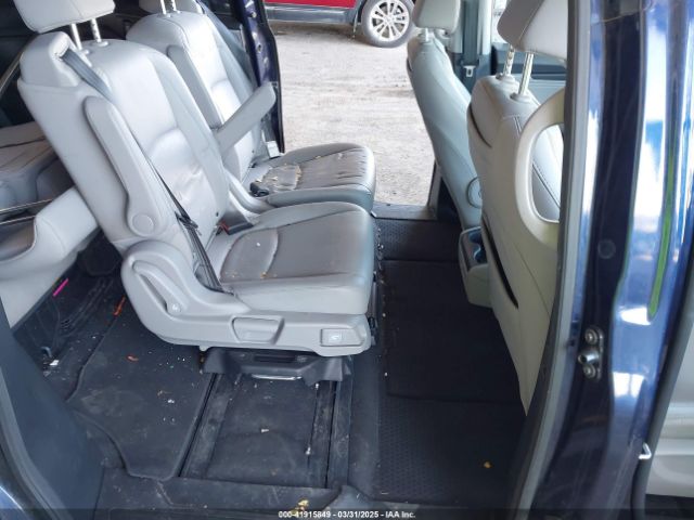 5FNRL6H82LB015715 Honda Odyssey Touring