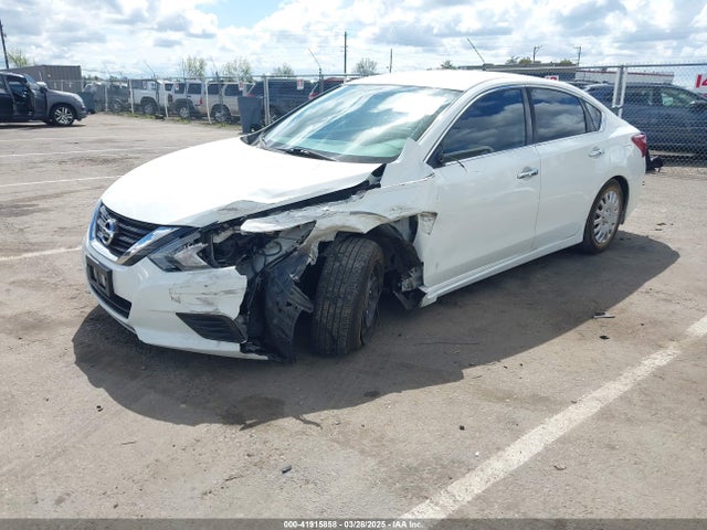 1N4AL3AP5JC108774 Nissan 2018