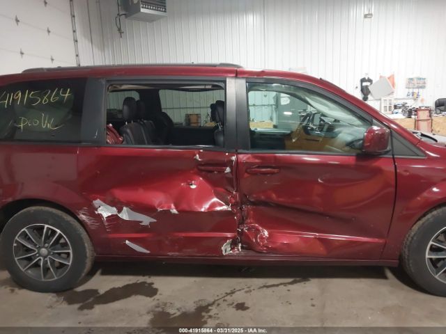 2C4RDGEG6KR631774 Dodge Grand Caravan Gt