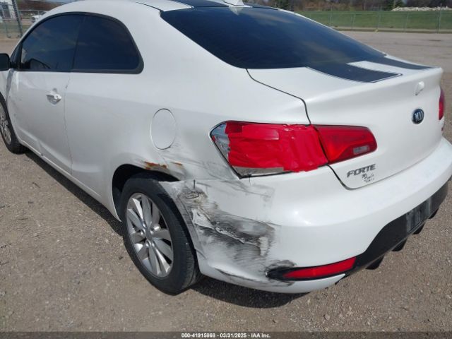 KNAFX6A86G5632976 KIA Forte Koup Ex