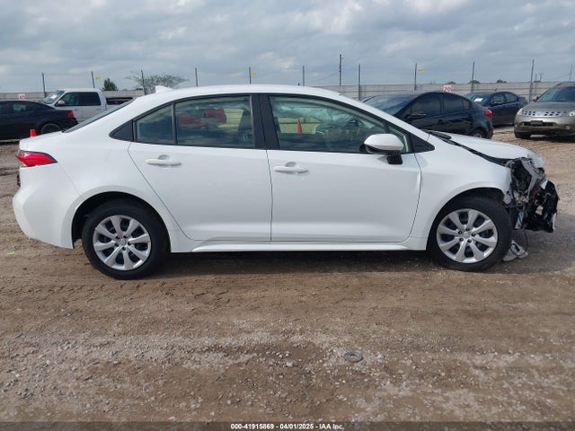 Toyota Corolla Hybrid Le 2024 JTDBCMFE3R3048792 Image 13