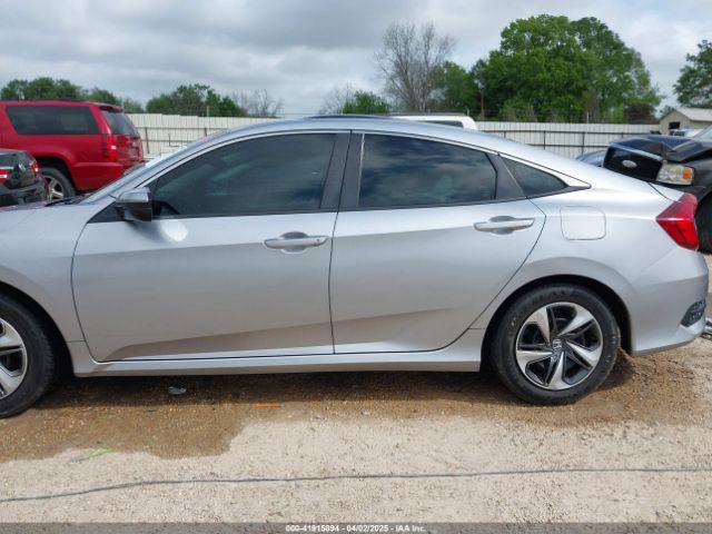 19XFC2F60KE043806 Honda Civic Lx