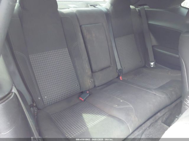 2C3CDZAG9JH229506 Dodge Challenger Sxt