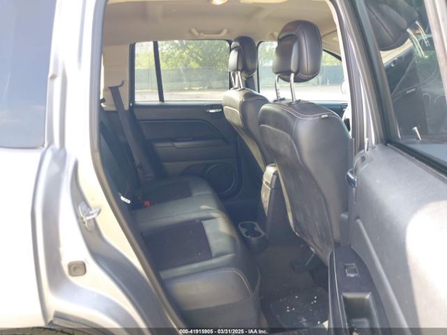 1C4NJCBA0FD250687 Jeep Compass Altitude Edition