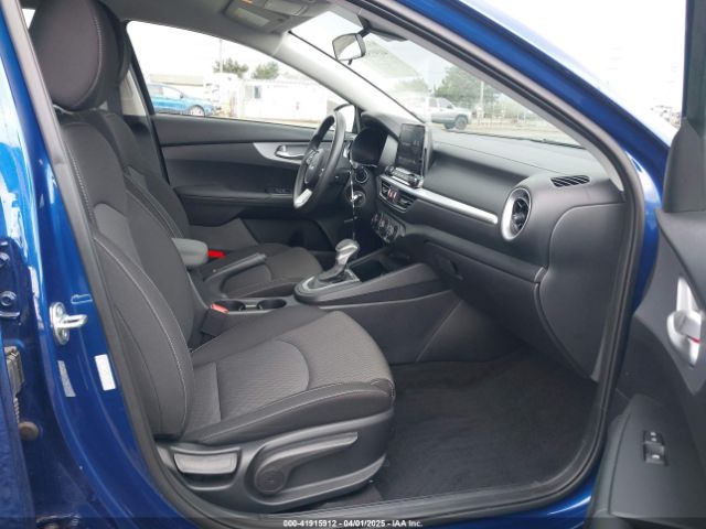 3KPF24AD1RE797103 KIA Forte Lxs