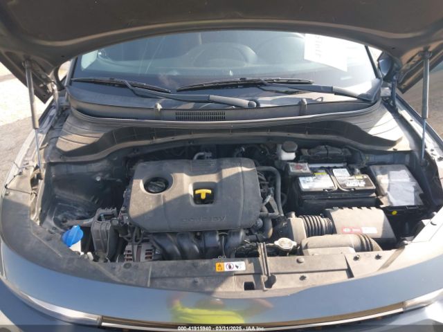 KNDJ23AU8L7094285 KIA SOUL S