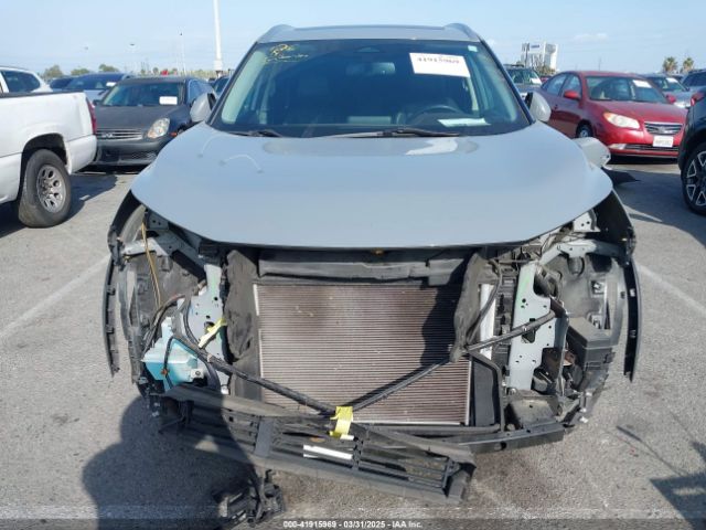 5N1AT3CA3MC780173 Nissan Rogue Sl Fwd