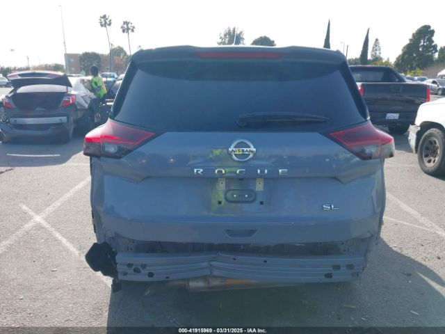 5N1AT3CA3MC780173 Nissan Rogue Sl Fwd