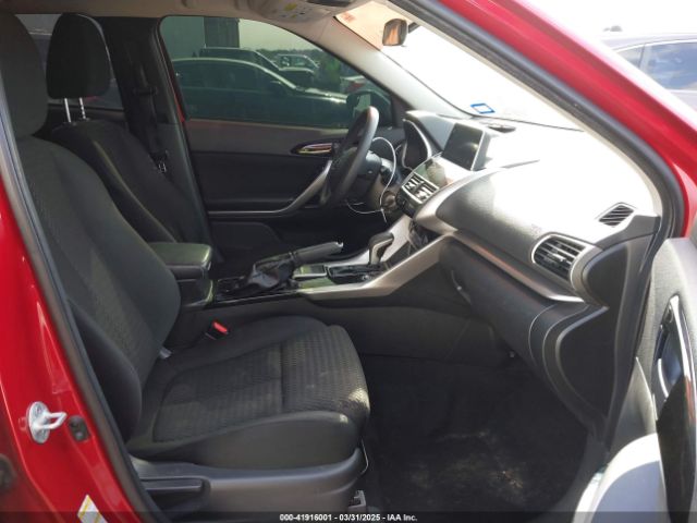 2020 MITSUBISHI ECLIPSE CROSS JA4AT4AA5LZ001536 Photo 4