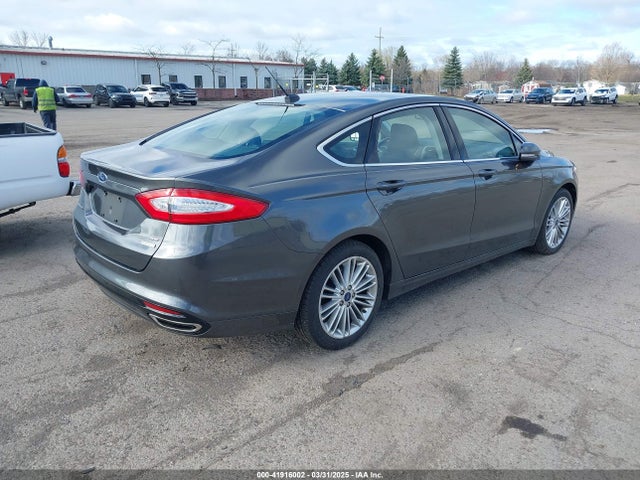 3FA6P0H9XGR156149 Ford FUSION SE