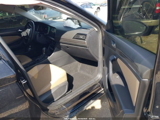 3VWE57BU9KM064213 Volkswagen Jetta 1.4t Sel