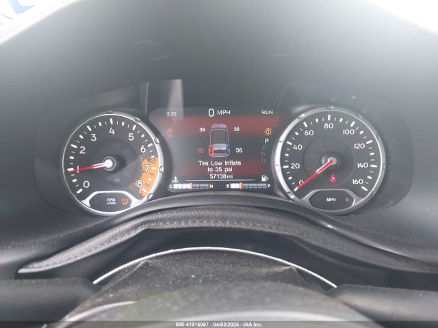 ZACCJABB1JPH78270 Jeep Renegade Altitude Fwd