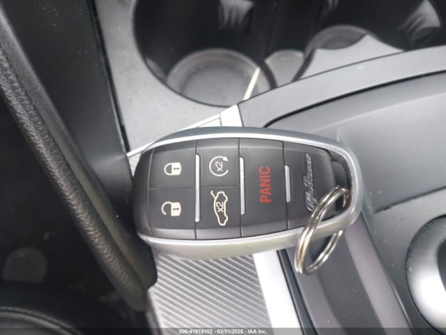 2018 ALFA ROMEO GIULIA ZARFAEDN3J7578523 Photo 10
