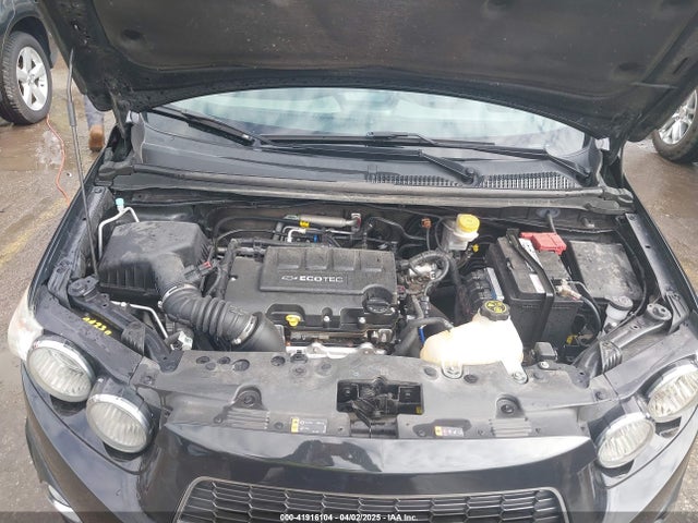 1G1JE6SBXE4212257 Chevrolet Sonic Ltz Auto
