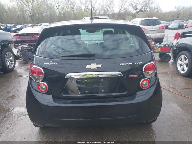1G1JE6SBXE4212257 Chevrolet Sonic Ltz Auto