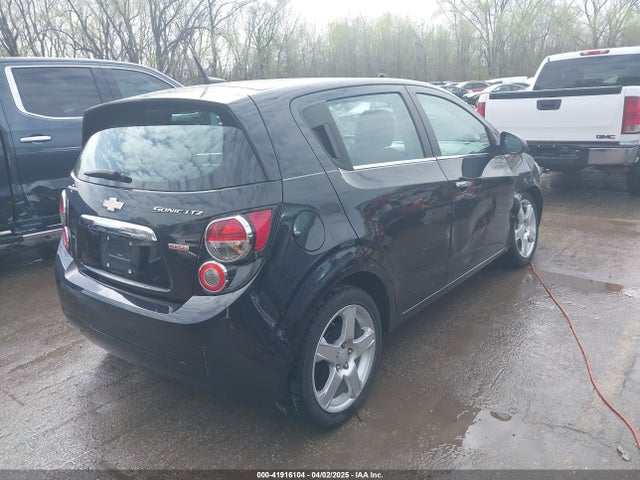 1G1JE6SBXE4212257 Chevrolet Sonic Ltz Auto