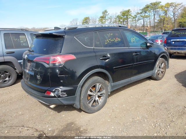 41916118 :رقم المزاد ، 2T3RFREVXHW663758 vin ، 2017 Toyota Rav4 Xle مزاد بيع