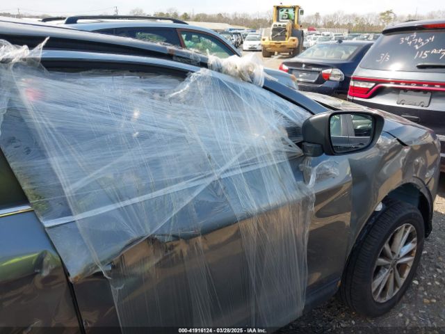 JN1BJ1CR2KW623712 Nissan Rogue Sport S
