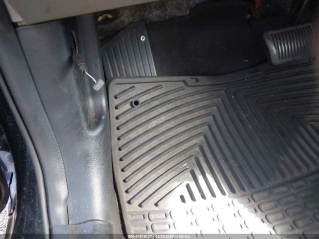 KNAFK4A69F5432271 KIA FORTE LX