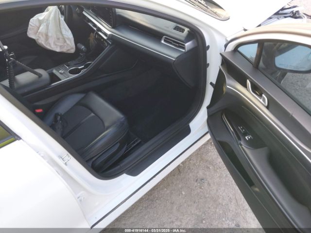 5XXG64J26NG105409 KIA K5 Gt-line