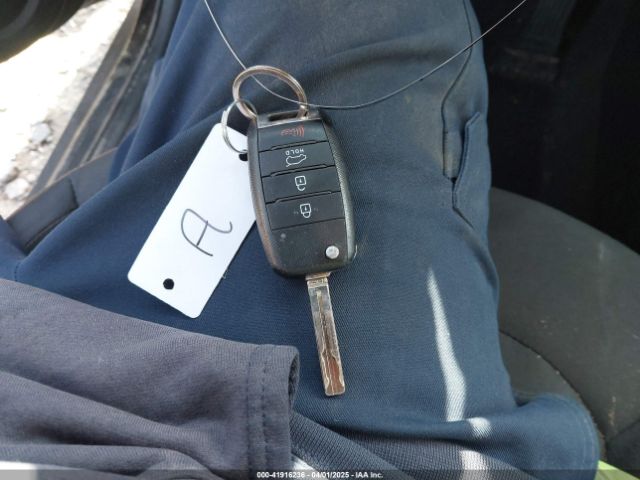 KNDJN2A20J7508687 KIA Soul