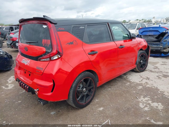 KNDJ63AU9L7122549 KIA Soul Gt-line