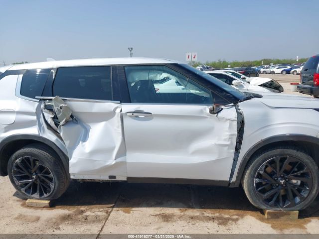 JA4J3VA8XRZ033085 Mitsubishi Outlander Se Black Edition