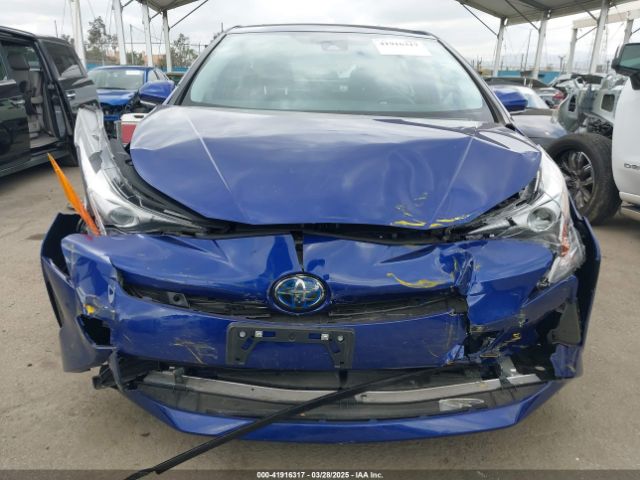 JTDKARFU2G3527602 Toyota Prius Four