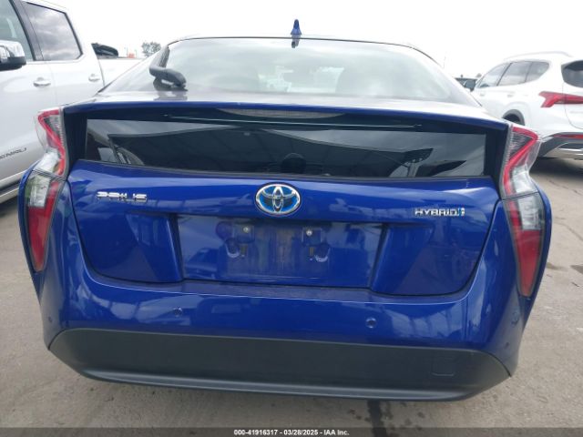 JTDKARFU2G3527602 Toyota Prius Four