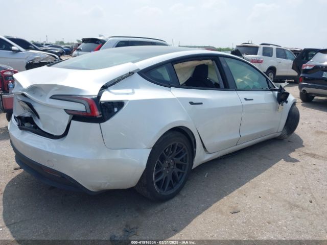 2024 TESLA MODEL 3 5YJ3E1EA7RF767266 Photo 3
