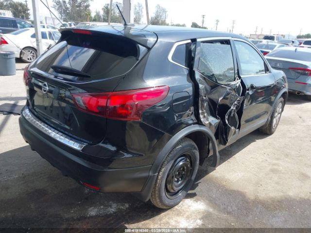 JN1BJ1CP8KW227072 Nissan Rogue Sport S