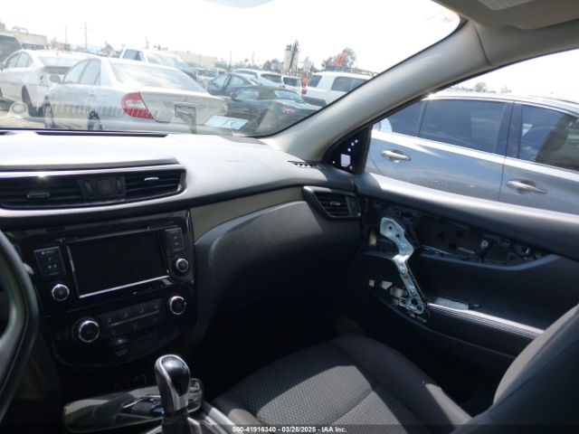 JN1BJ1CP8KW227072 Nissan Rogue Sport S