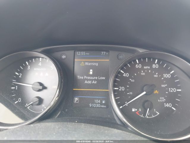 JN1BJ1CP8KW227072 Nissan Rogue Sport S