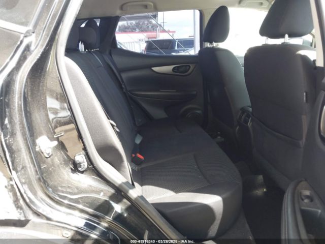 JN1BJ1CP8KW227072 Nissan Rogue Sport S