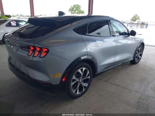 3FMTK3R73NMA26889 Ford Mustang Mach-e Premium