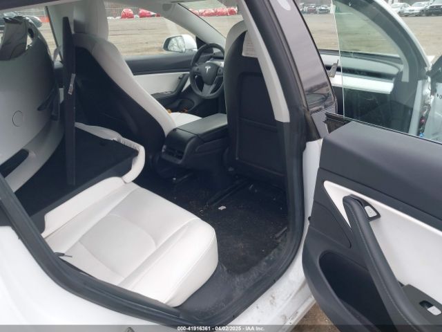 5YJ3E1EA5KF509334 Tesla MODEL 3