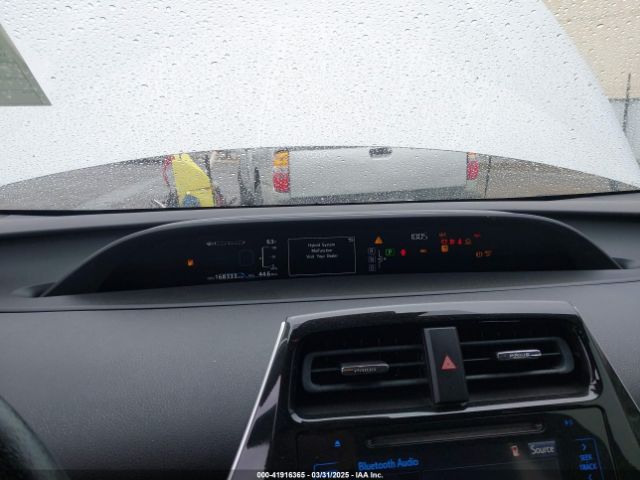 JTDKARFU6G3003594 Toyota Prius Three Touring