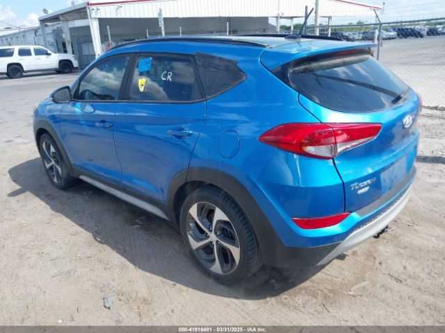 KM8J33A26HU561526 Hyundai Tucson Value