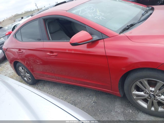 5NPD84LF1HH101015 Hyundai ELANTRA SE