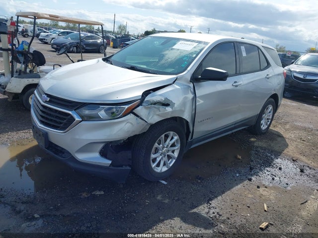 Chevrolet EQUINOX LS 2018 3GNAXHEV5JS567390 Image 2