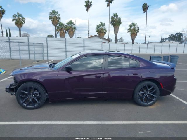 2C3CDXBG4NH208748 Dodge Charger Sxt Rwd