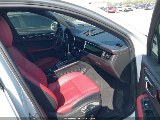 WP1AA2A57PLB21266 Porsche Macan T
