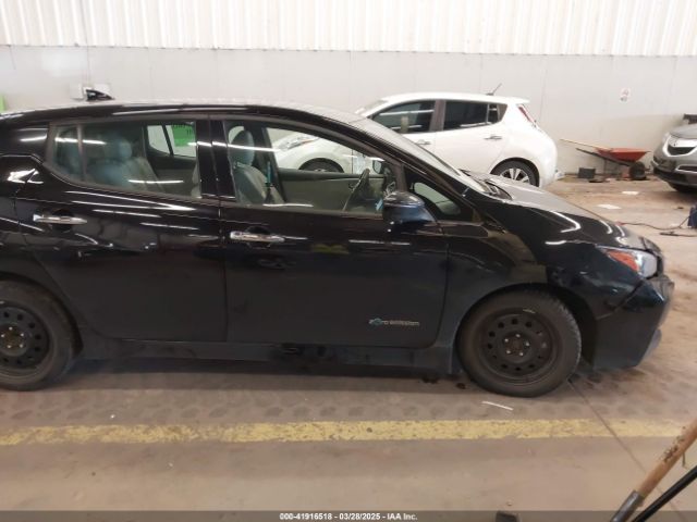 1N4AZ1CP5JC312183 Nissan Leaf