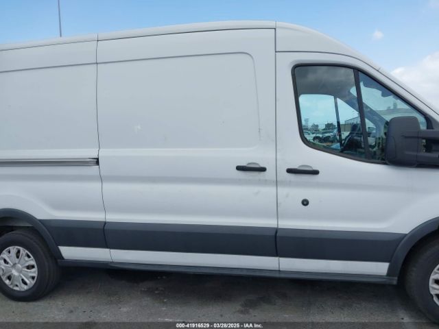 1FTNR2CV5FKA02015 Ford Transit-250
