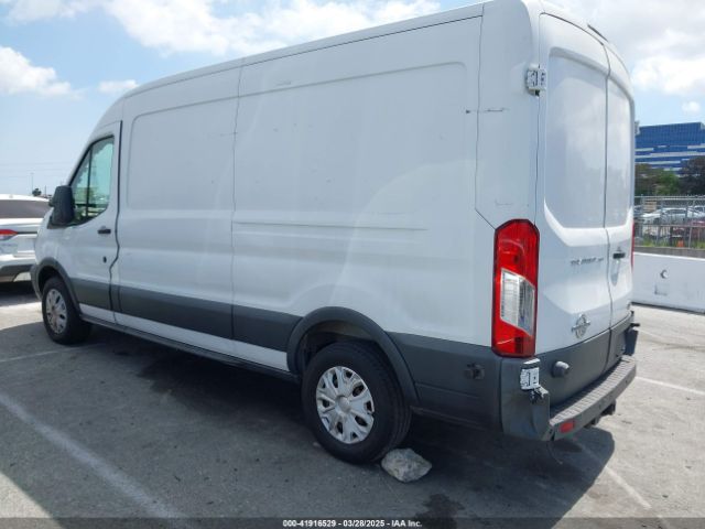 1FTNR2CV5FKA02015 Ford Transit-250