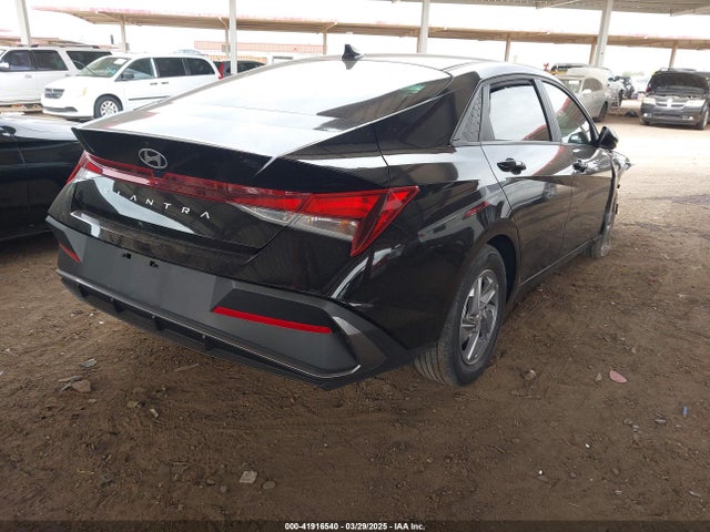 Hyundai ELANTRA SE 2024 KMHLL4DG4RU720938 Image 4