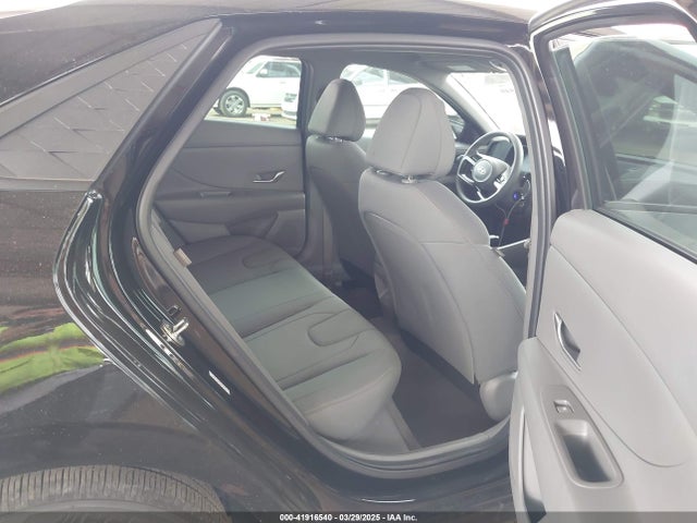 Hyundai ELANTRA SE 2024 KMHLL4DG4RU720938 Image 8