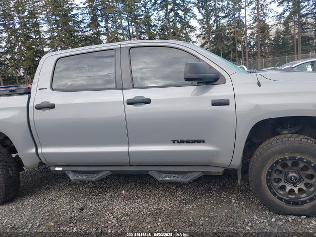 5TFHY5F11KX826522 Toyota Tundra Limited 5.7l V8