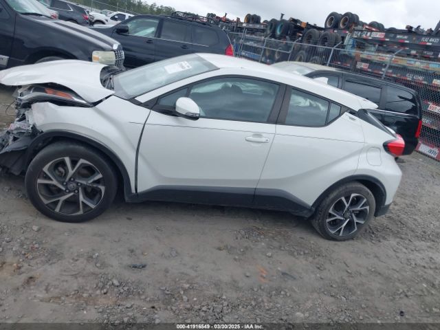 NMTKHMBX2JR024932 Toyota C-HR XLE